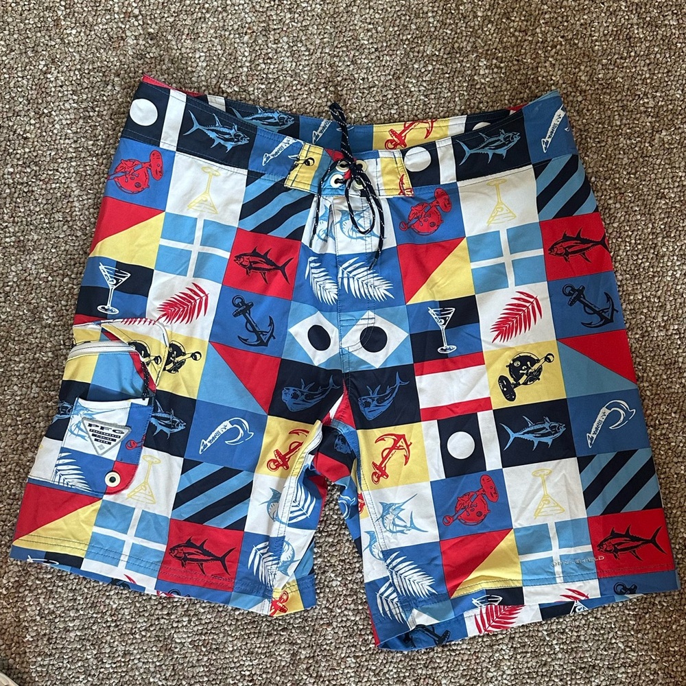 Columbia men’s board shorts size 38